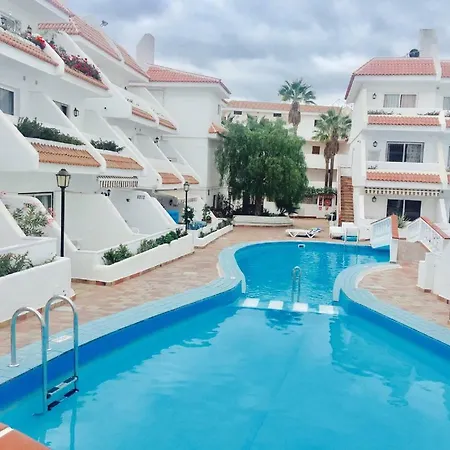 Floritas Vista Piscina *